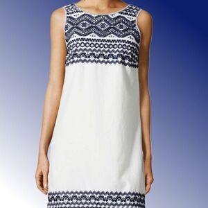 MAX STUDIO White & Navy Blue Embroidered Sleeveless Cotton Shift Dress Size S